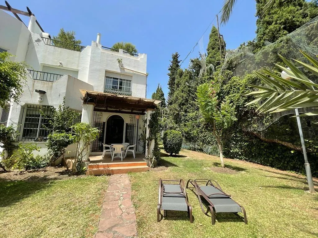 Holiday home Spacious House With Private Pool Next To Golf Club Marbella