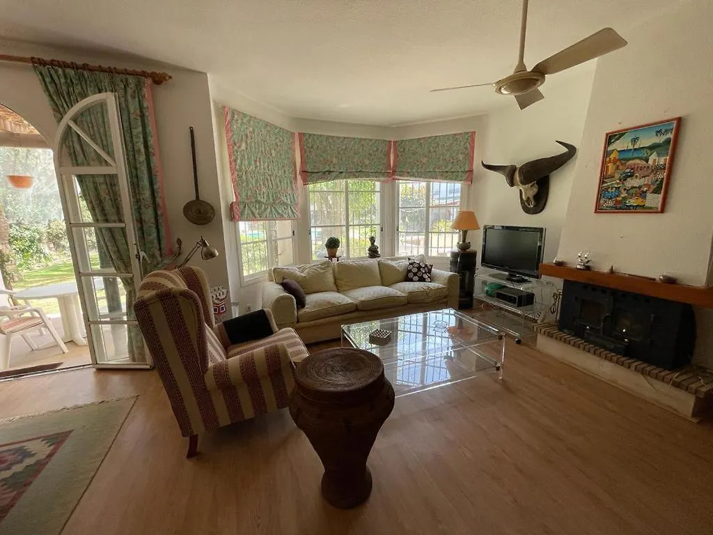 Spacious House With Private Pool Next To Golf Club Marbella 0*,